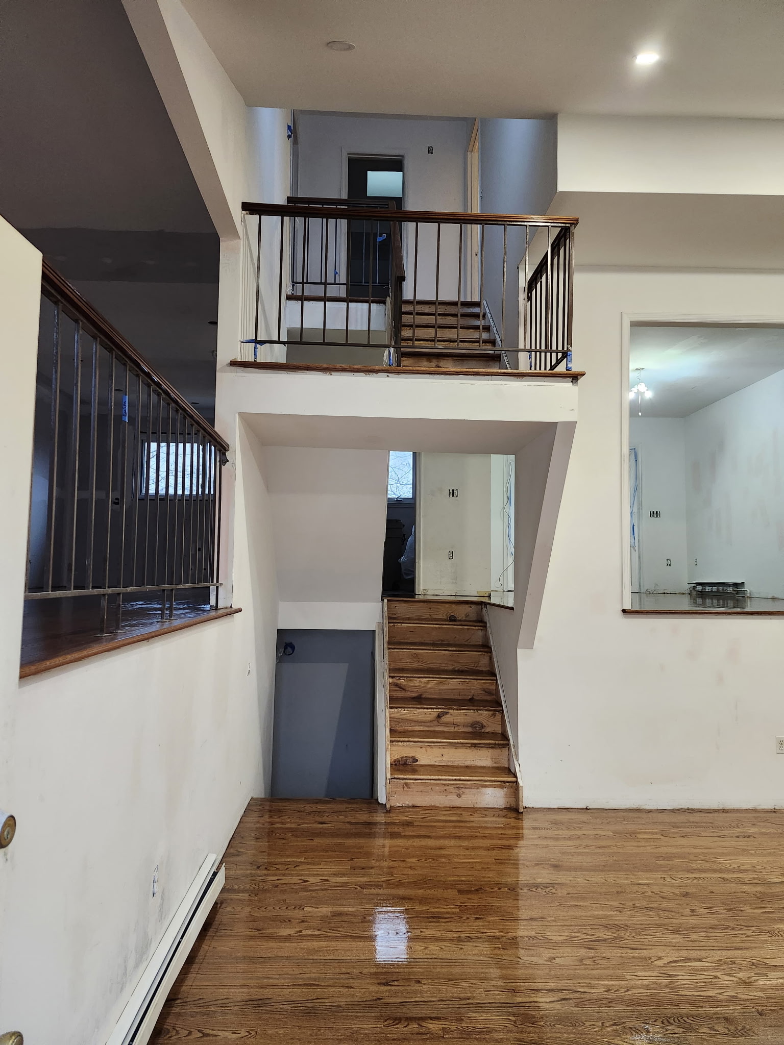 Virgen Floors - Floor Sanding and Replacement Services