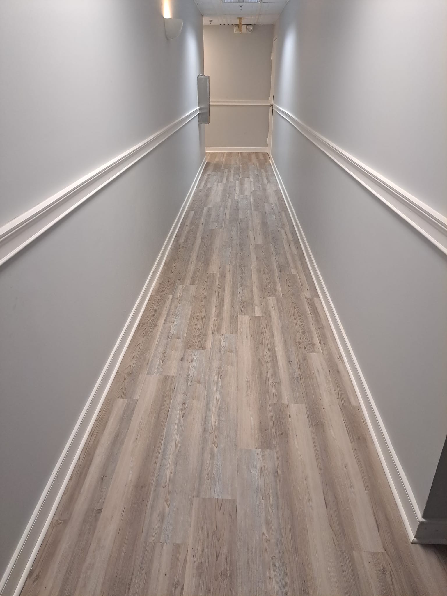 Hallway floor installation